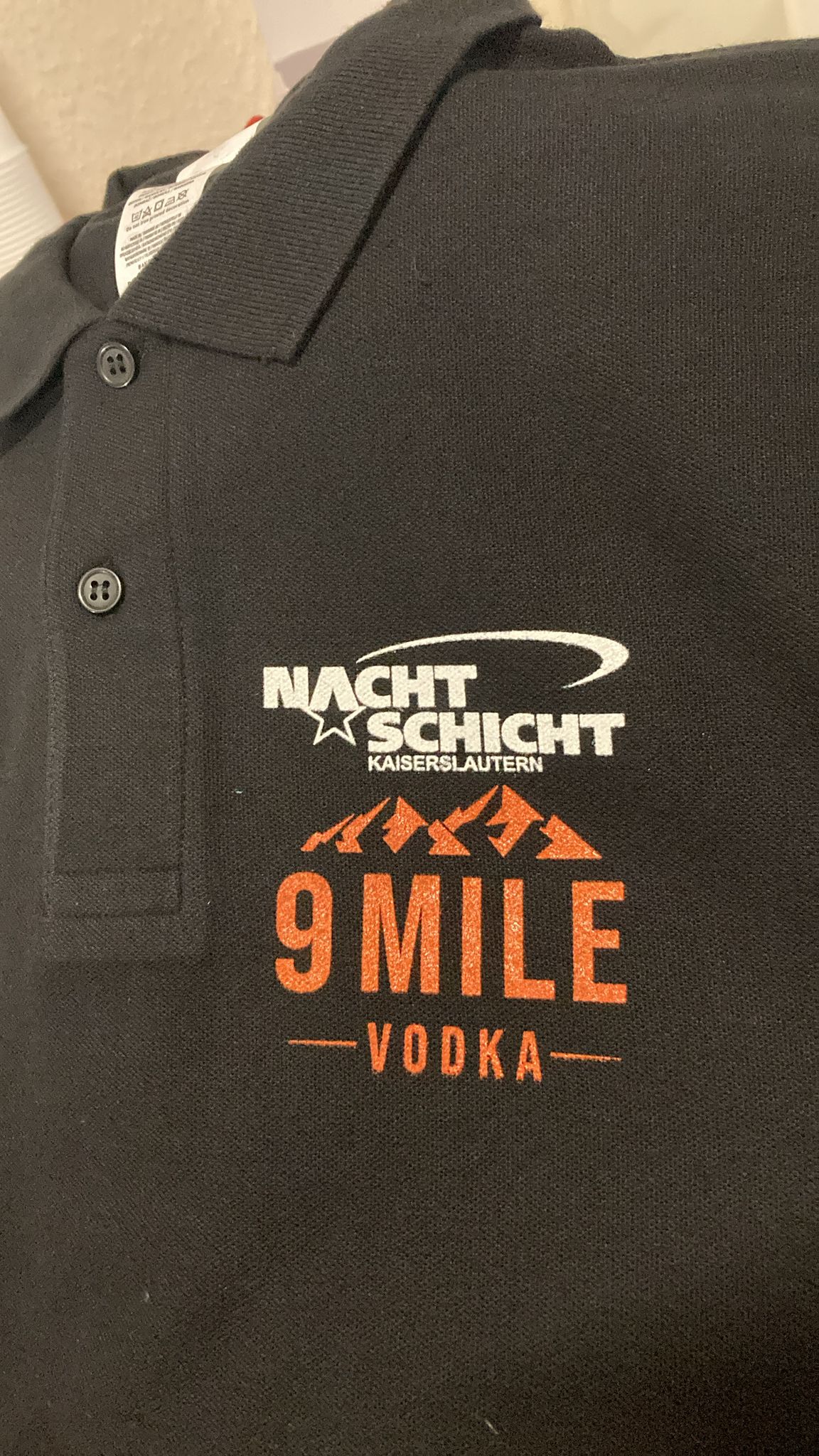 Galerie Bild Folierung und Fahrzeugbeschriftung