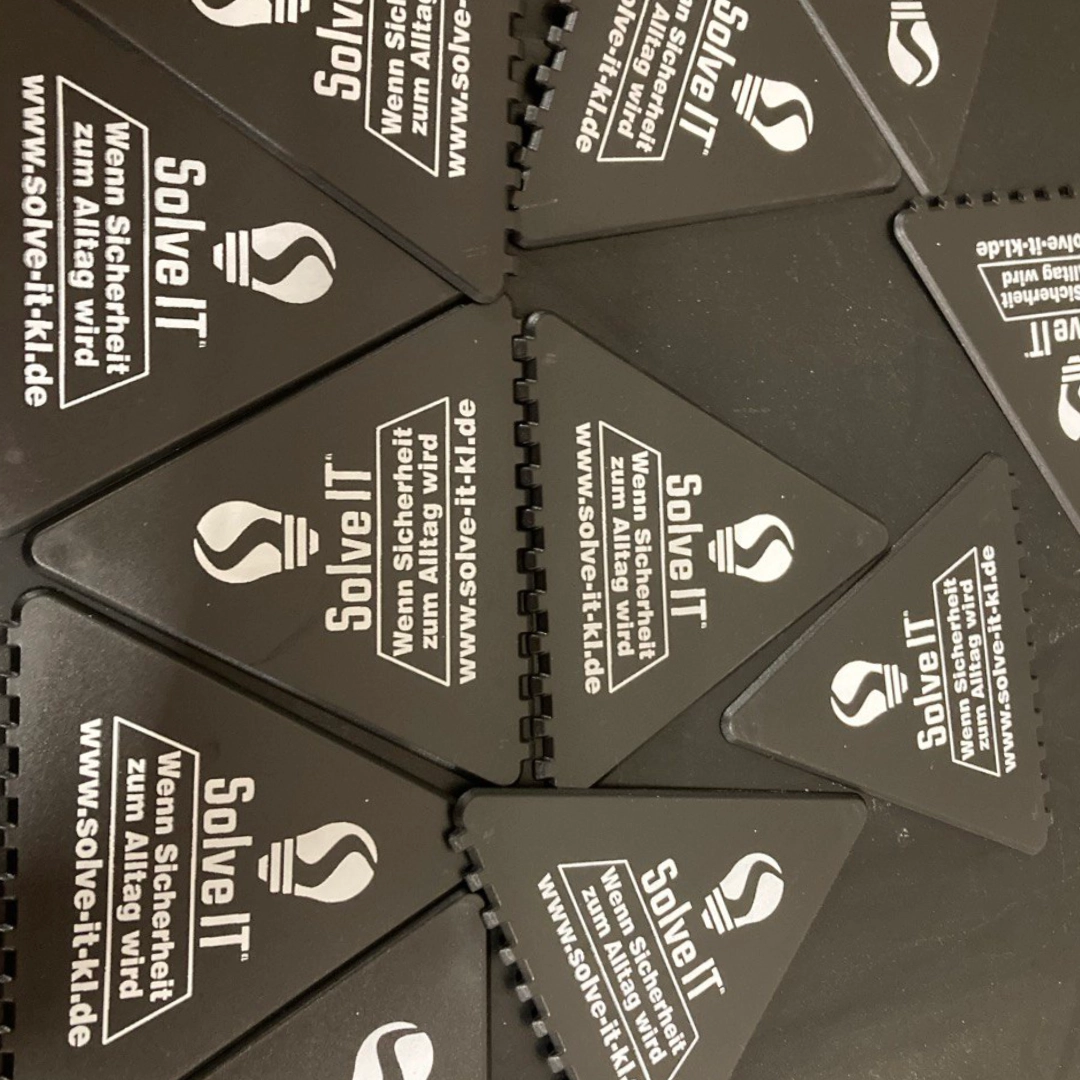 Galerie Bild Folierung und Fahrzeugbeschriftung